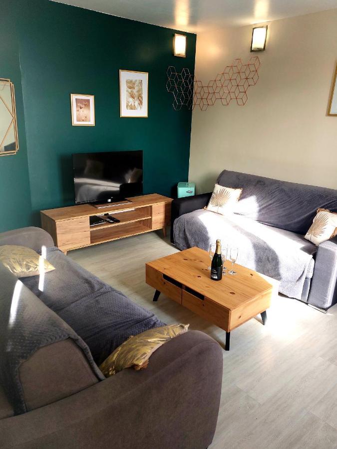Les Belles Terrasses Dieppe ,3 Appartements , Le Vegetal De 1 A 8 Personnes , Le Tropical De 1 A 6 Personnes , Le Floral Avec Terrasse De 1 A 3 Personnes , Quartier Calme Au Stationnement Gratuit A Cote De L'Avenue Verte Экстерьер фото