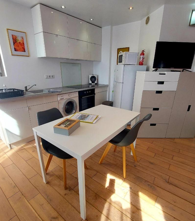 Les Belles Terrasses Dieppe ,3 Appartements , Le Vegetal De 1 A 8 Personnes , Le Tropical De 1 A 6 Personnes , Le Floral Avec Terrasse De 1 A 3 Personnes , Quartier Calme Au Stationnement Gratuit A Cote De L'Avenue Verte Экстерьер фото